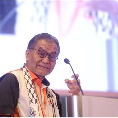 Malaysian Minister of Health: Tsis muaj txoj cai txwv tsis pub haus luam yeeb...