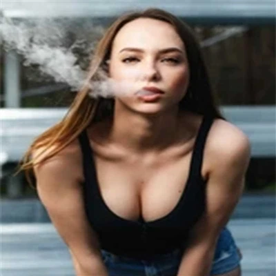 Koj yuav tsum hloov koj lub roj teeb vape ntau npaum li cas?
